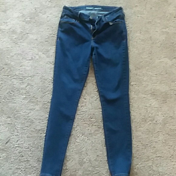 Old Navy Rockstar Mid-Rise Jeans - Picture 1 of 3